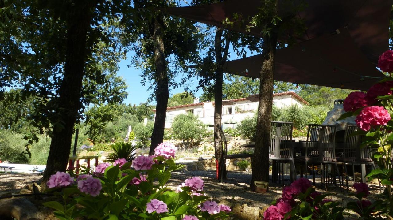 Le Vallon Des Oliviers Montauroux Bagian luar foto